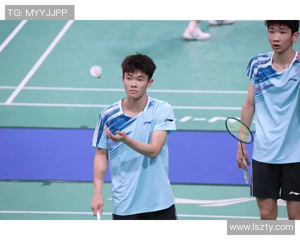 羽毛球纪实：见证成都羽毛球队拼搏与荣耀的成长之路