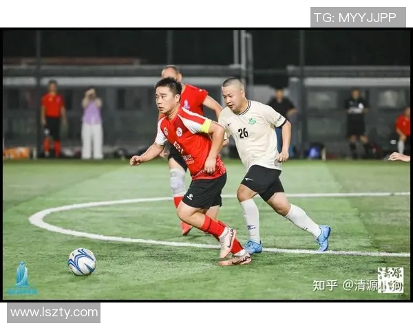 足球明星肥胖变化对比图集展现运动员的身材转变与健康挑战